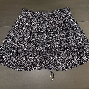 Indigo Rising Size 1 Black White Floral Flowy Mini Skirt High Waist